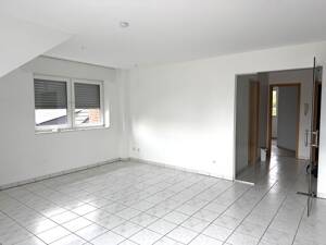 Gepflegte 2 Zimmer Wohnung mit Balkon u. Garage in ansprechendem Haus mit Aufzug in Rheinhausen – 47226 Duisburg – Vorschaubild 6