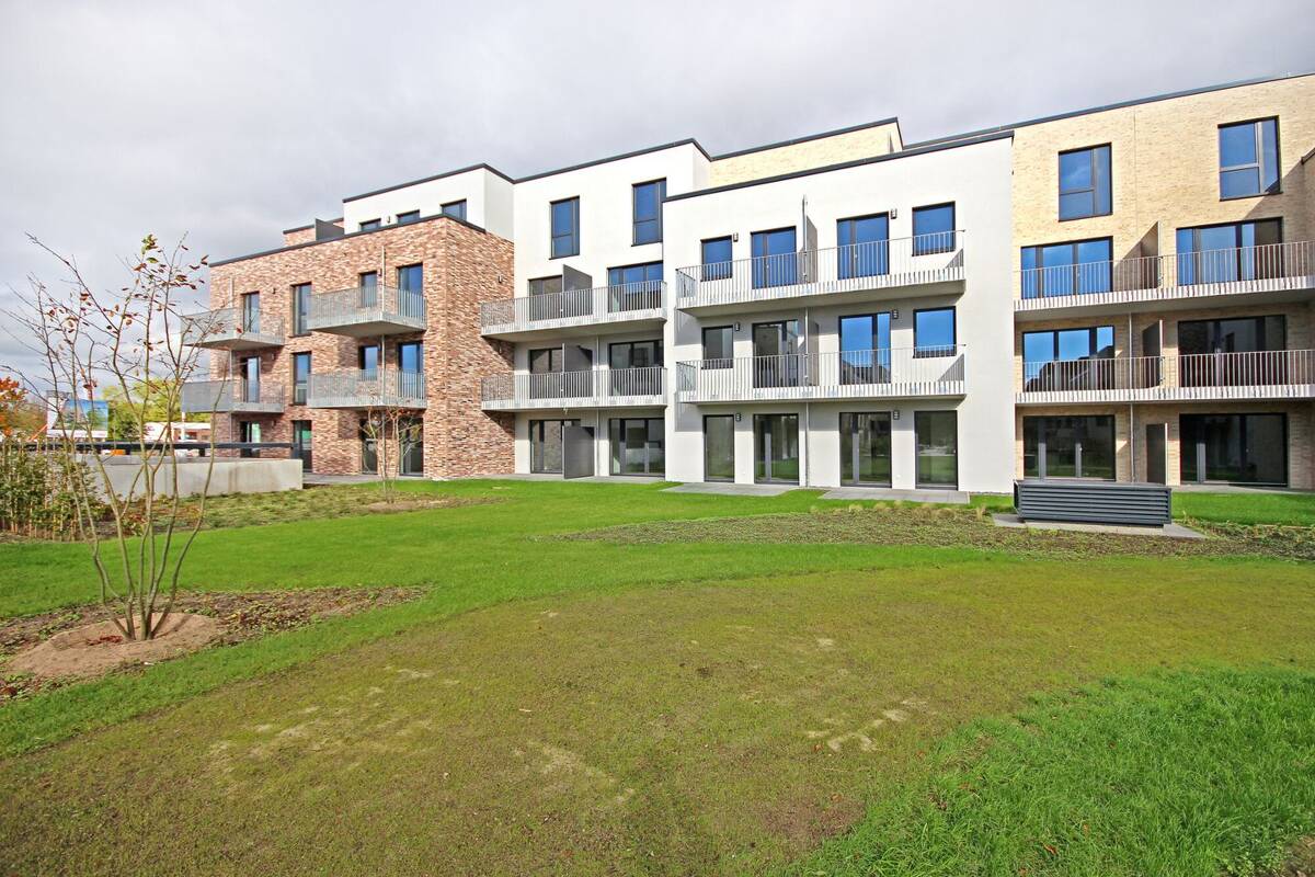 Familienfreundliche Neubauwohnung zur Miete in Geesthacht – 21502 Geesthacht – Bild 1 von 9