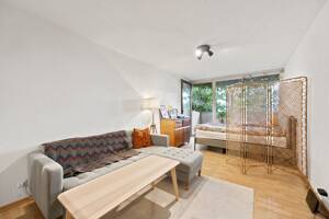 Im Herzen des Glockenbachviertels: 1-Zi.-Wohnung mit Balkon – 80469 München – Vorschaubild 1