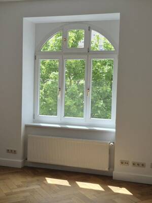 Helle, großzügig geschnittene Wohnung in denkmalgeschütztem Haus in München – 81541 München – Vorschaubild 8