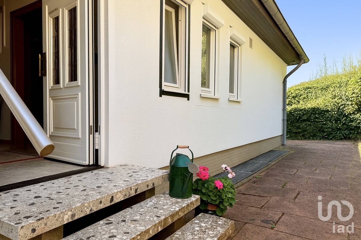 Großzügiger Bungalow auf 1.100 m² Grundstück in ruhiger Lage von Oberwürzbach – Sankt Ingbert – Vorschaubild 4
