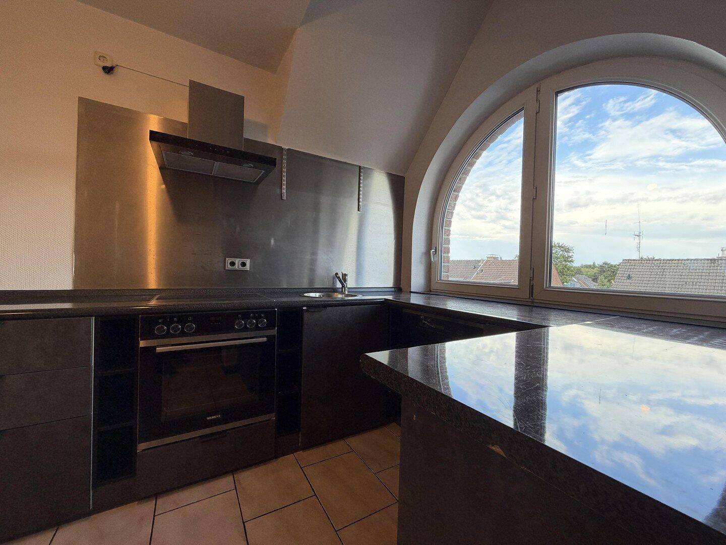 +++RESERVIERT+++ Maisonette-Wohnung mit großem Sonnenbalkon inkl. Tiefgarage in Oberhausen-Alsfeld – Oberhausen – Vorschaubild 5