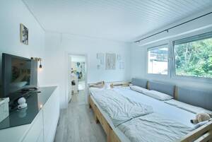 Modernisierter Bungalow mit Einliegerwohnung, viel Privatsphäre und idyllischem Grundstück – 42651 Solingen – Vorschaubild 7