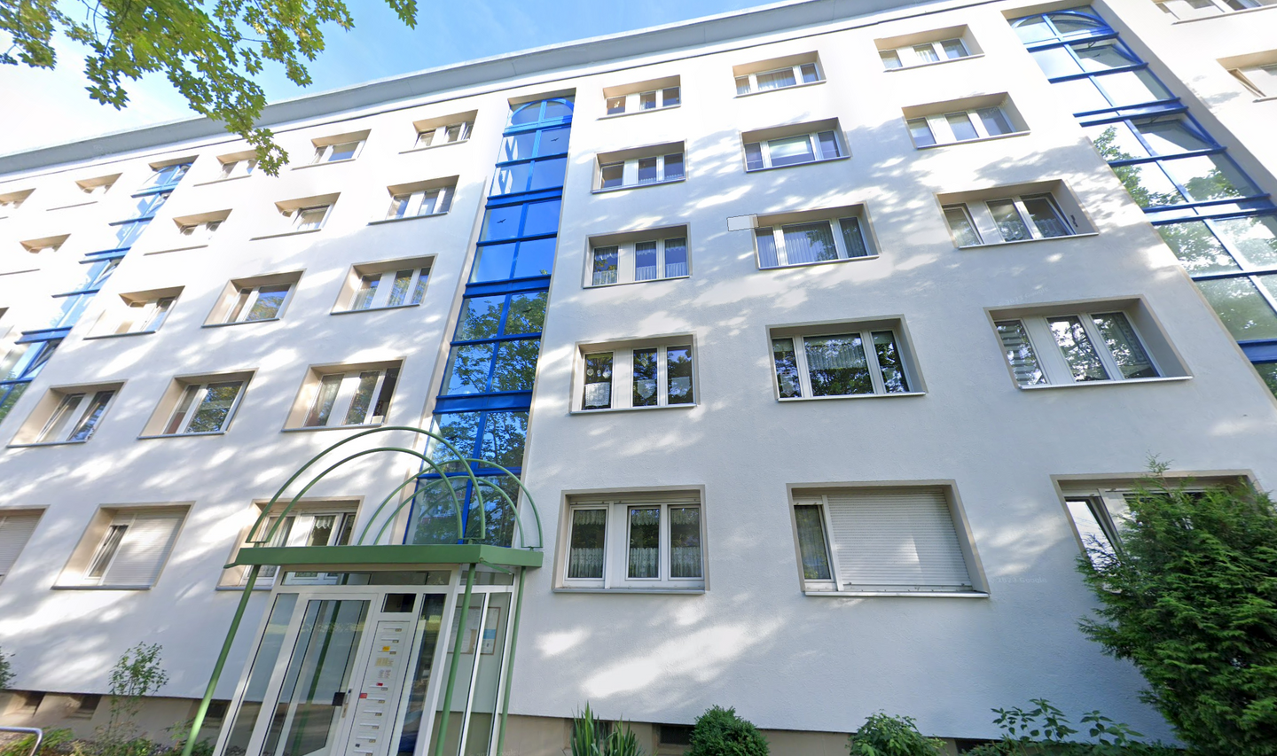 2-Raum-Wohnung in Halle (Saale) - unvermietet, Renovierung 2025
