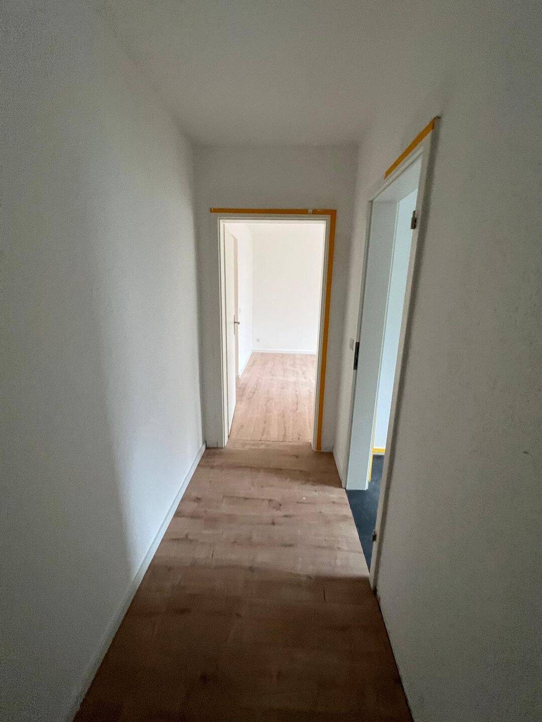 Wohnen in idyllischer Ruhe! Frische sanierte 2RWE in Badrina! – Schönwölkau – Vorschaubild 5