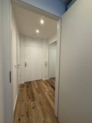 Stilvoll sanierte & modern möblierte 1-Zi Wohnung in Toplage – 60598 Frankfurt am Main – Vorschaubild 6
