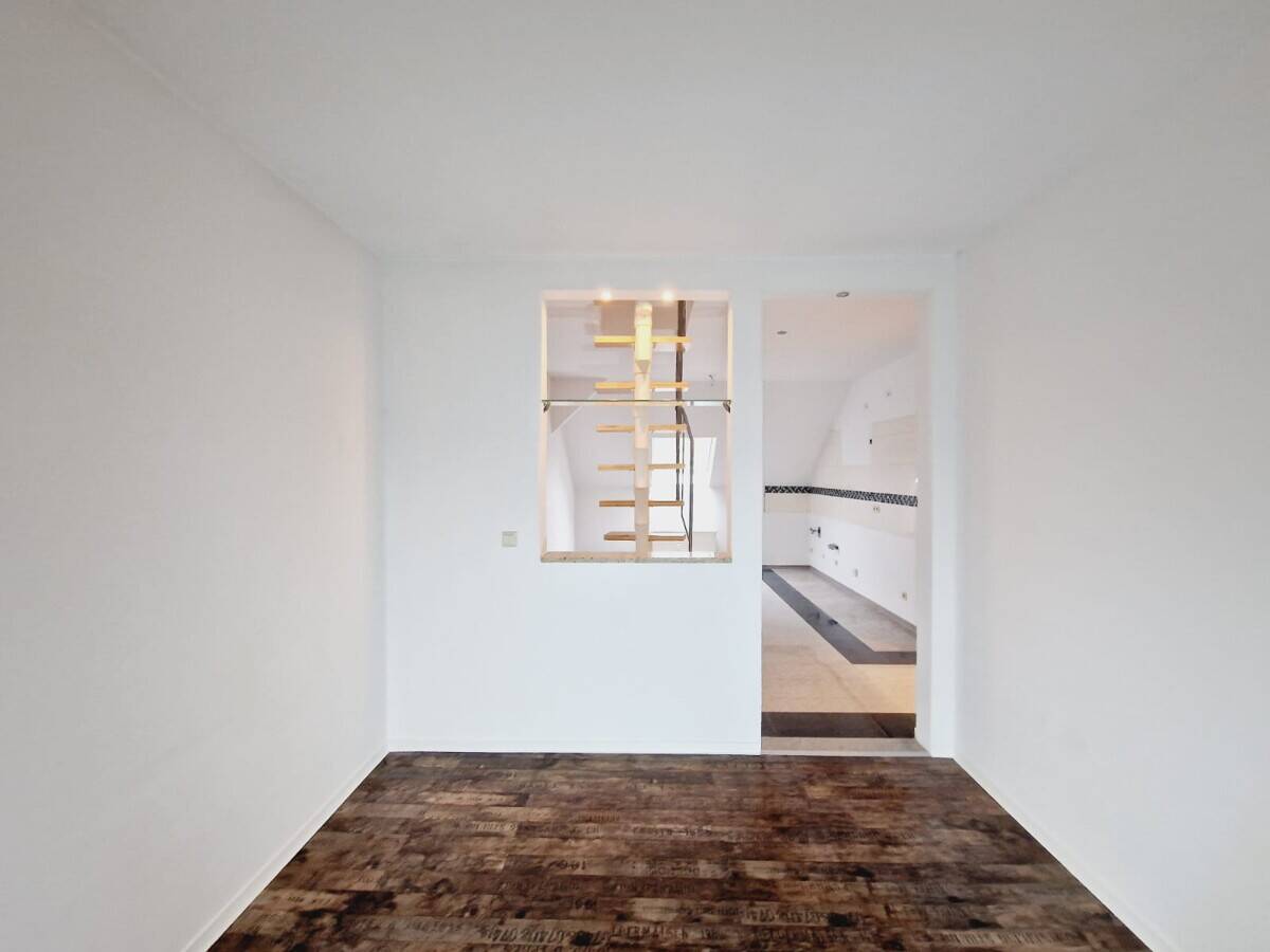 2 Zimmer-Maisonette-Wohnung mit Stellplatz in Chemnitz / Ebersdorf – Chemnitz – Vorschaubild 6