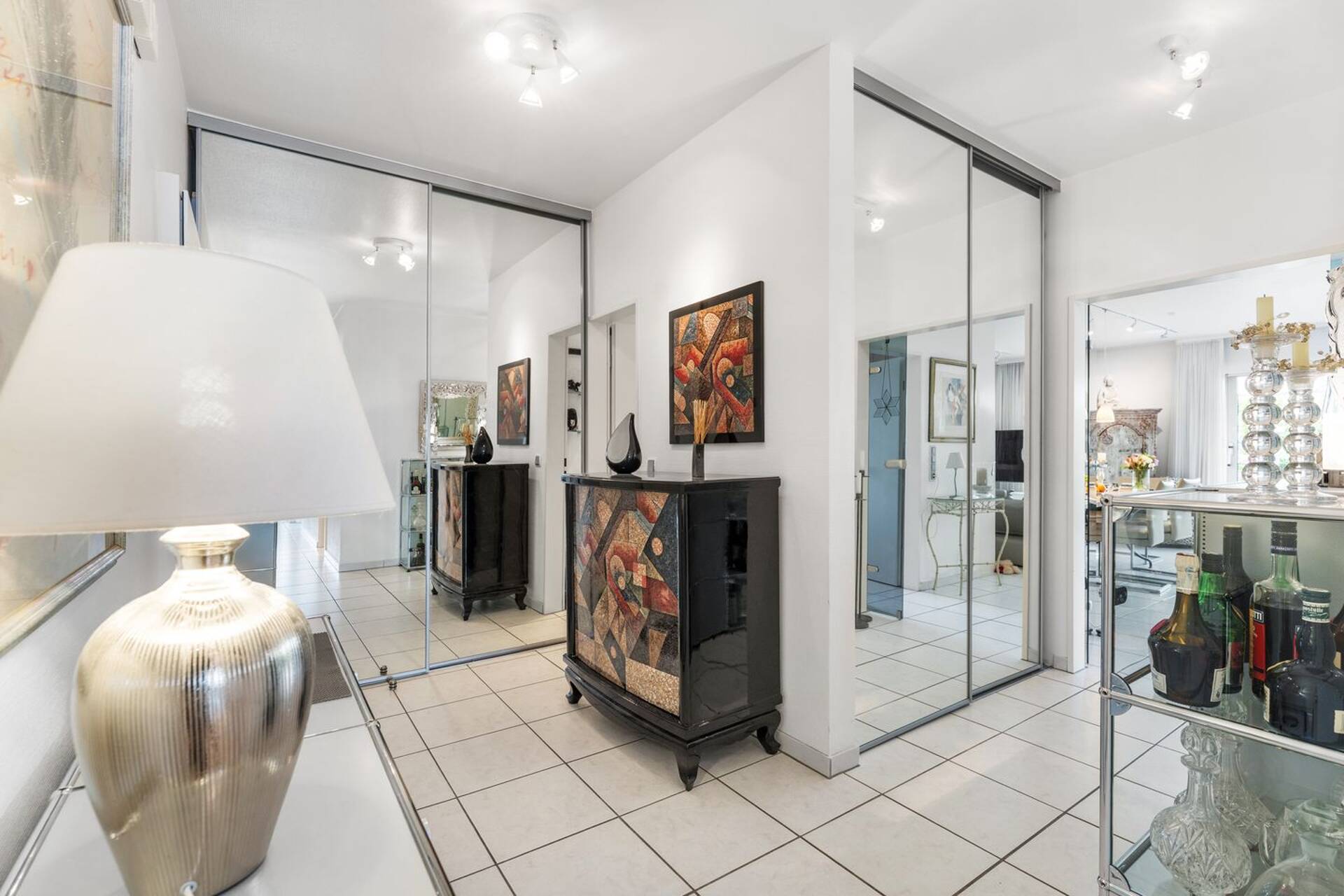 Etagenwohnung in 50668 Köln mit 182 m² kaufen