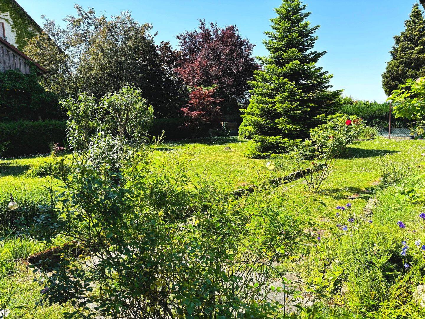 Sie wünschen sich viel Platz? Gepflegtes 2 Fam.-Haus mit Garage und Garten im ruhigen, sonnigen Grün, Wfl. 160m², Grund 642m² – Königsberg in Bayern – Vorschaubild 6