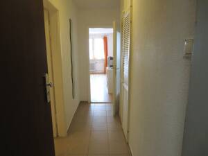 WOHNEN AM GRÜNGÜRTEL - zentral, vollständig möbliertes 1-Zi.-Apt., S-West, Aufzug - 1205 – 70174 Stuttgart – Vorschaubild 6