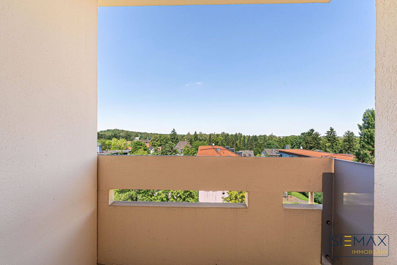 *** FREI *** Ein Zuhause mit Charme, durchdachtem Grundriss und zwei Balkonen – Unterföhring – Vorschaubild 7