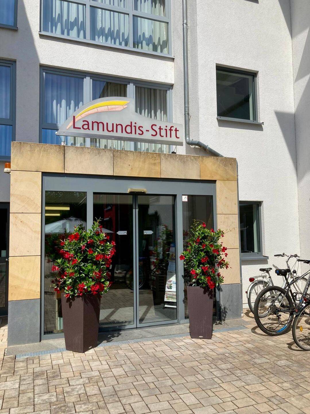 Familiäre Seniorenresidenz als sichere Kapitalanlage - Selbstbezug ebenso möglich