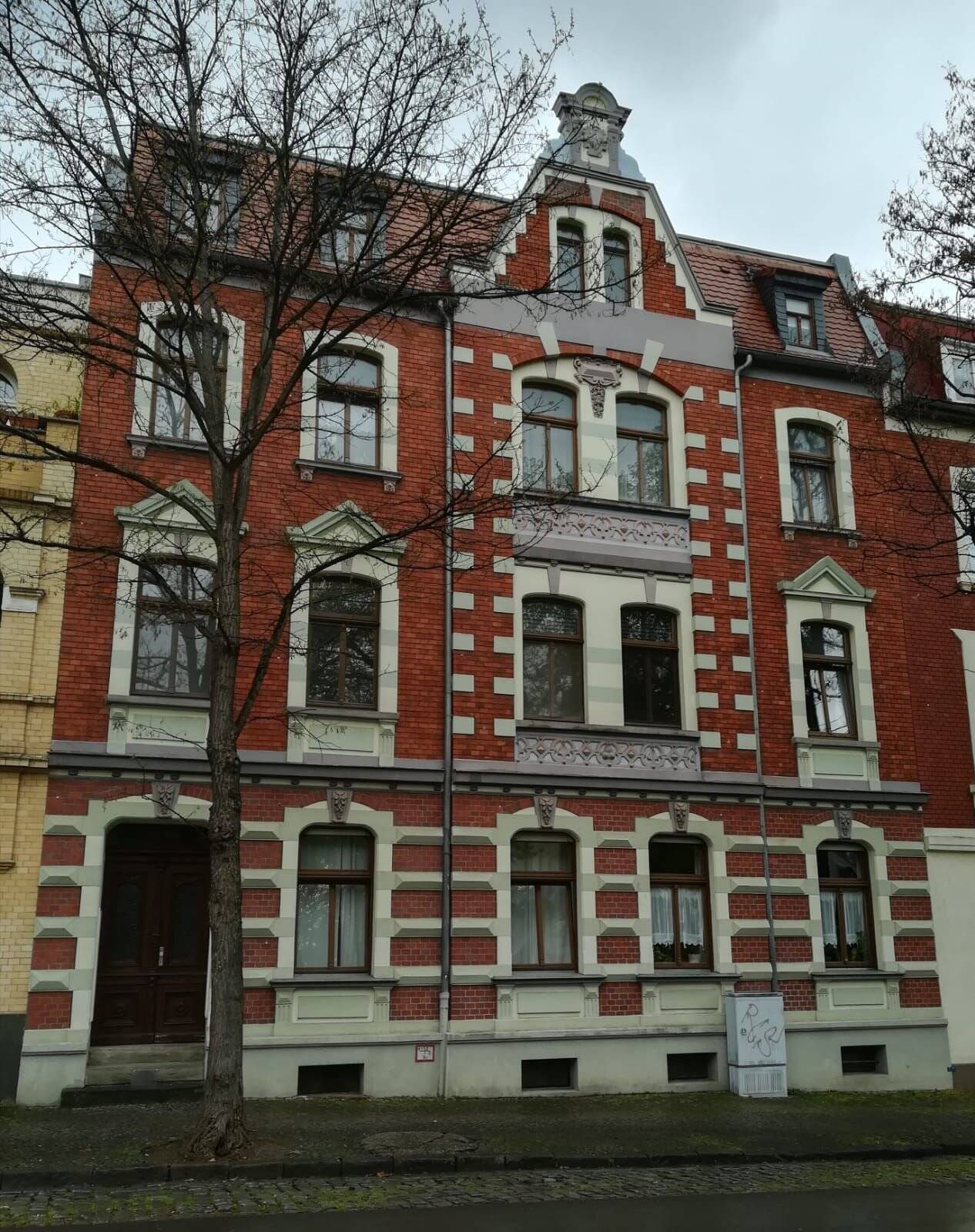 schöne 3,5 Raumwohnung mit Einbauküche und Gartennutzung