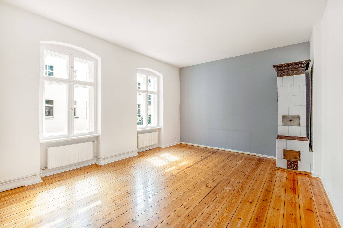 Zeitlose Altbaueleganz mit Loggia im Herzen Neuköllns – Berlin – Vorschaubild 8