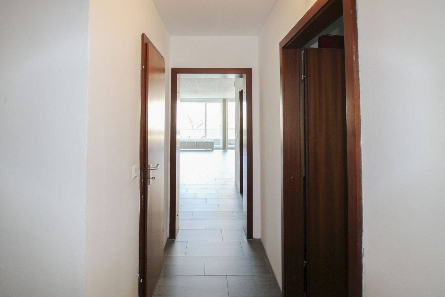 Gepflegten 2-Zimmer-Eigentumswohnung mit Balkon in Wolfsburg-Westhagen- Erbbaugrundstück – Wolfsburg – Vorschaubild 9