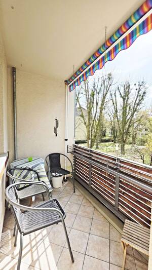 Freie 2-Zimmer-Wohnung mit West-Balkon, EBK und Stellplatz im grünen Zehlendorf-Süd! – 14165 Berlin – Vorschaubild 4