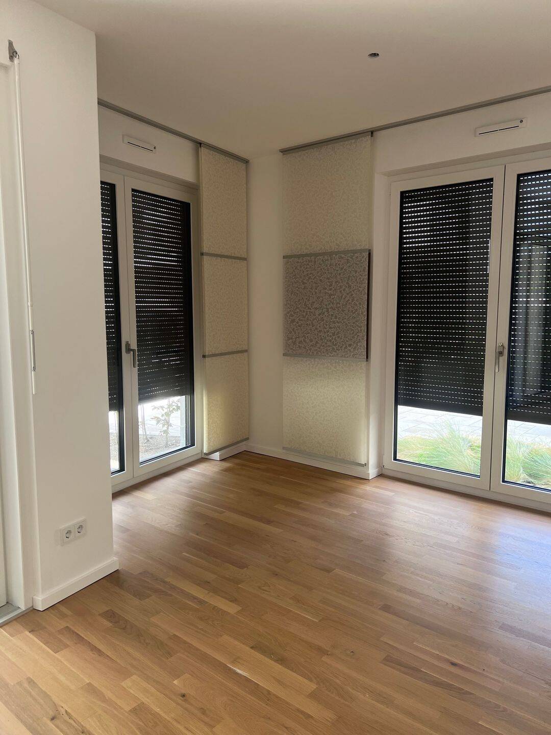 Exklusive 2-Zimmer-Neubau-Terrassenwohnung mit Tiefgarage in Düsseldorf-Heerdt