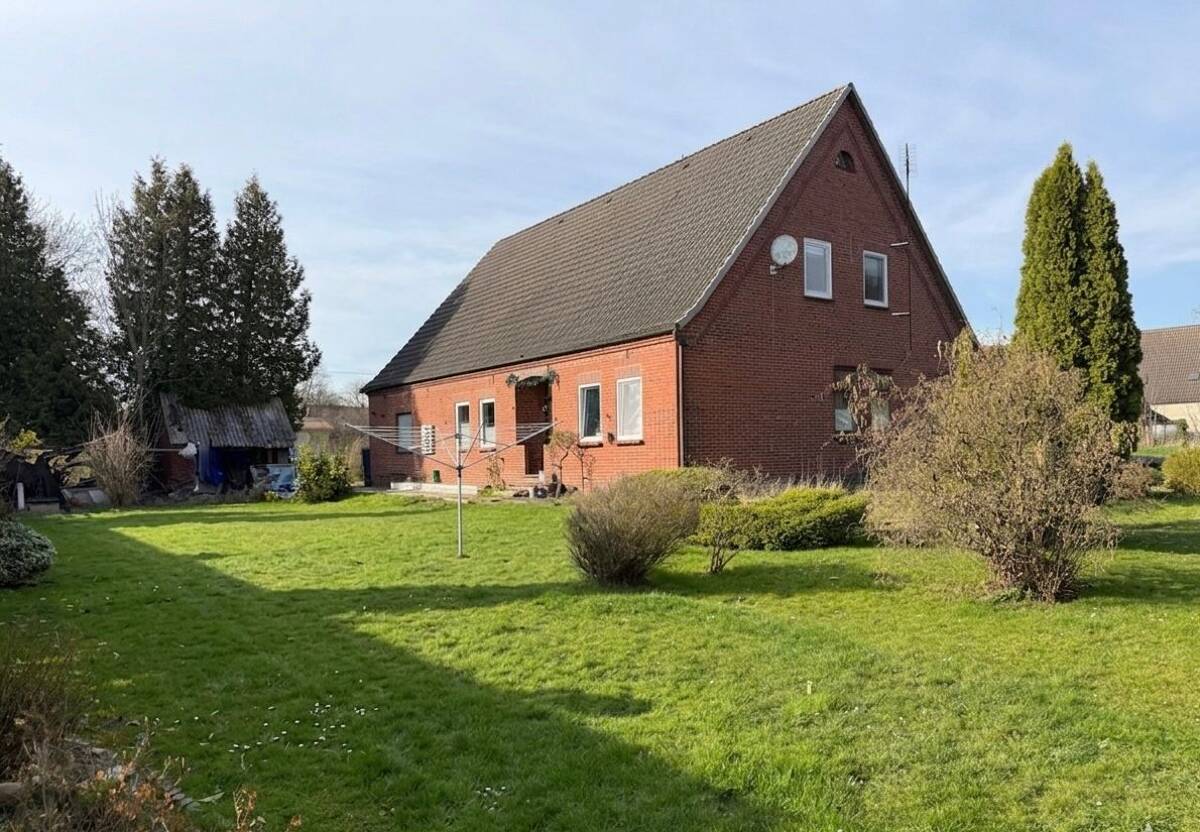 VERKAUFT 1-2 FH & Baugrundstück in Offenwarden – 27628 Hagen im Bremischen – Bild 1 von 9
