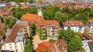 Altbau mit Charakter und Potenzial – großzügiges Wohnen im Stuttgarter Süden – 70180 Stuttgart – Vorschaubild 2