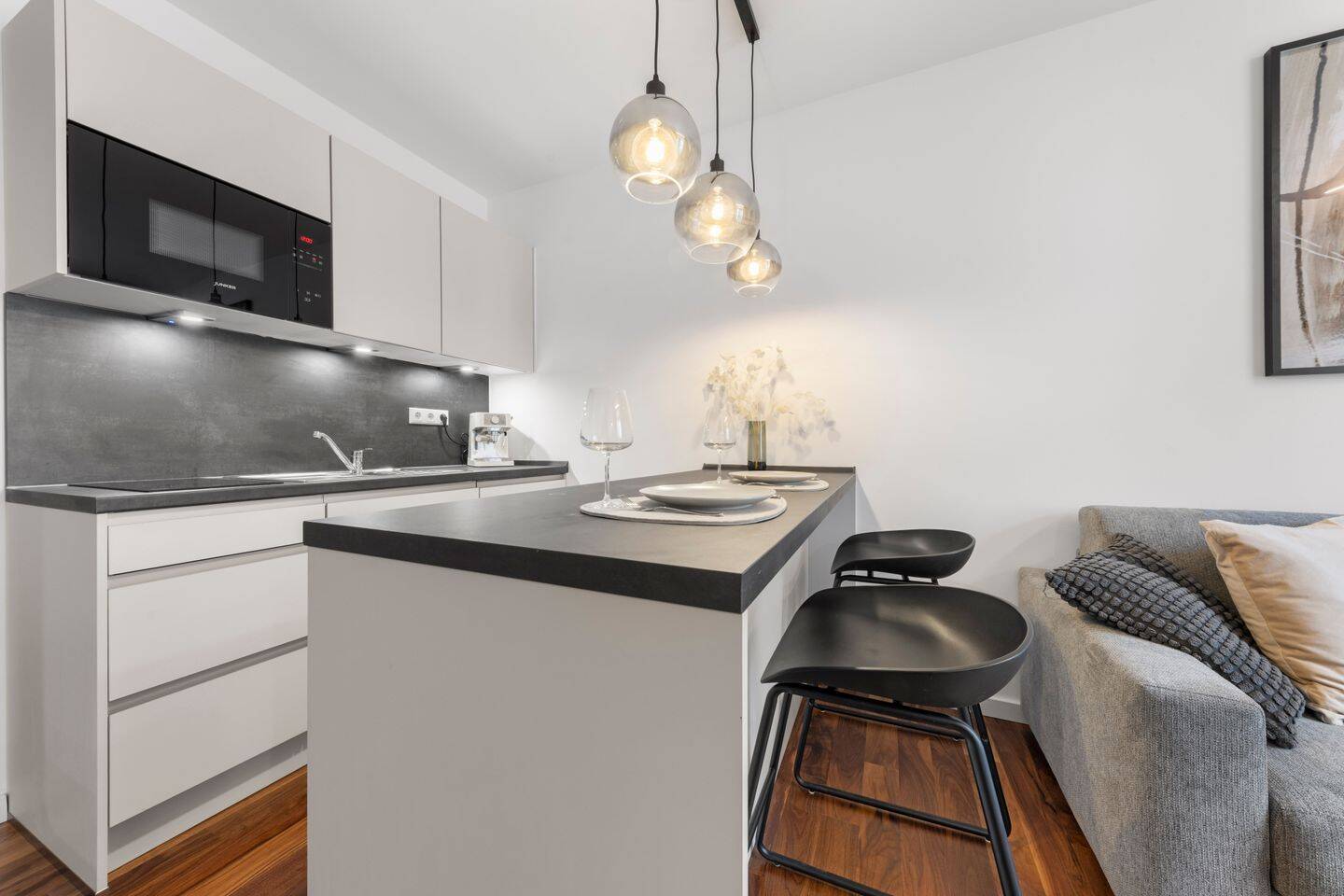 Modernes Premium Studio im Glockenbachviertel – ruhig, zentral, hochwertig ausgestattet – München – Vorschaubild 5