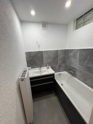 WG-Zimmer: Möbliert, saniert & separat nutzbar - nur 200 m zur Uni Mannheim! Sofort verfügbar!** – 68159 Mannheim – Vorschaubild 6