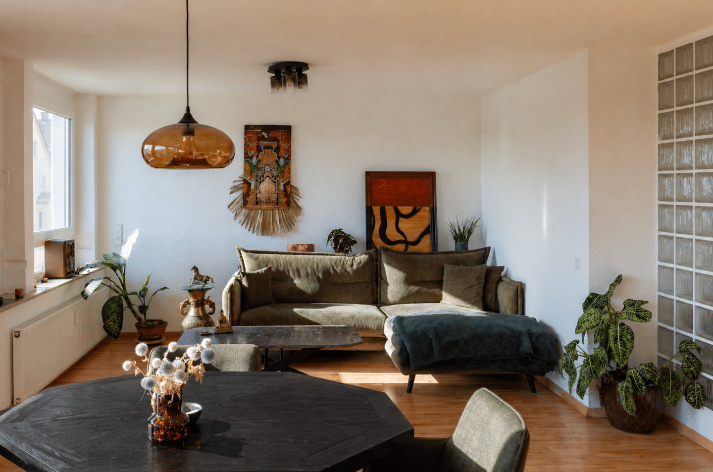 Möbliertes WG-Zimmer in WOHNGEMEINSCHAFT All inklusive Miete