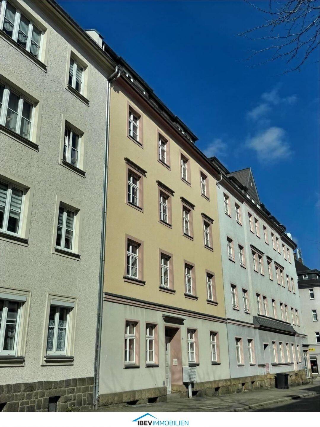 Kapitalanlage - Dachgeschoss-Wohnung im Maisonette Stil