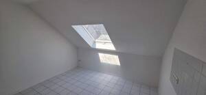 GELEGENHEIT!!! TOP RENOVIERTE 3 ZIMMER DACHGESCHOSS WOHNUNG in DUISBURG - RHEINHAUSEN - MITTE!!! – 47226 Duisburg – Vorschaubild 7