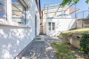 Traumhafter Domblick & Südwest-Hanglage: Großzügiges Wohnhaus mit Einliegerpotenzial – 93055 Regensburg – Vorschaubild 3