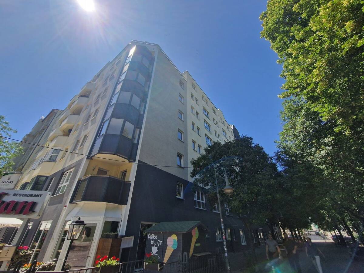 Single Appartement mit Blick über die Dächer! – 39104 Magdeburg – Bild 1 von 8