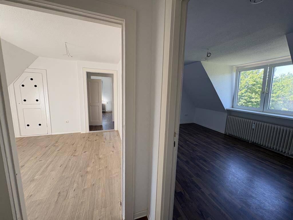 Renovierte 3-Zimmer-Dachgeschosswohnung in Geestemünde