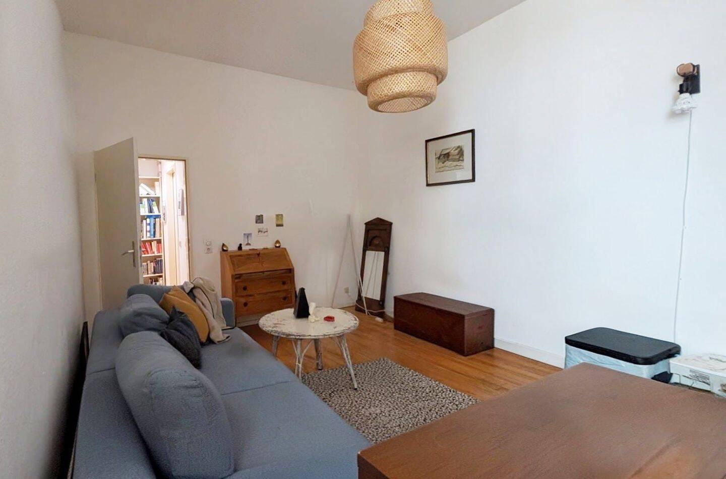 Kreuzberger Kiez: 2-Zimmer-Wohnung zum Selbstbezug, sanierter Altbau, Dielenboden, provisionsfrei – Berlin – Vorschaubild 3