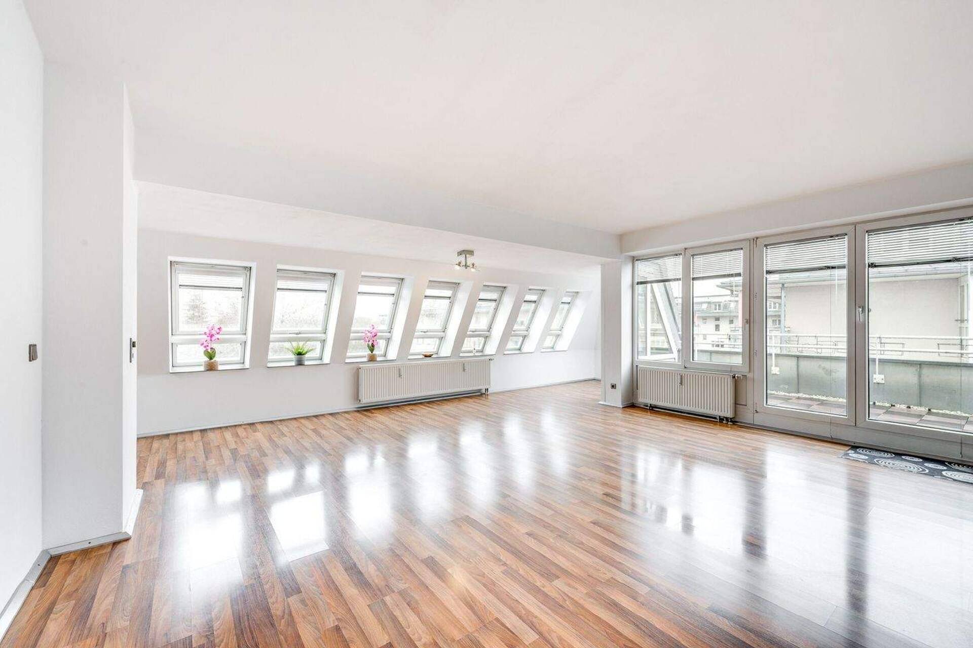 Dachgeschosswohnung in 85221 Dachau mit 97,54 m² kaufen