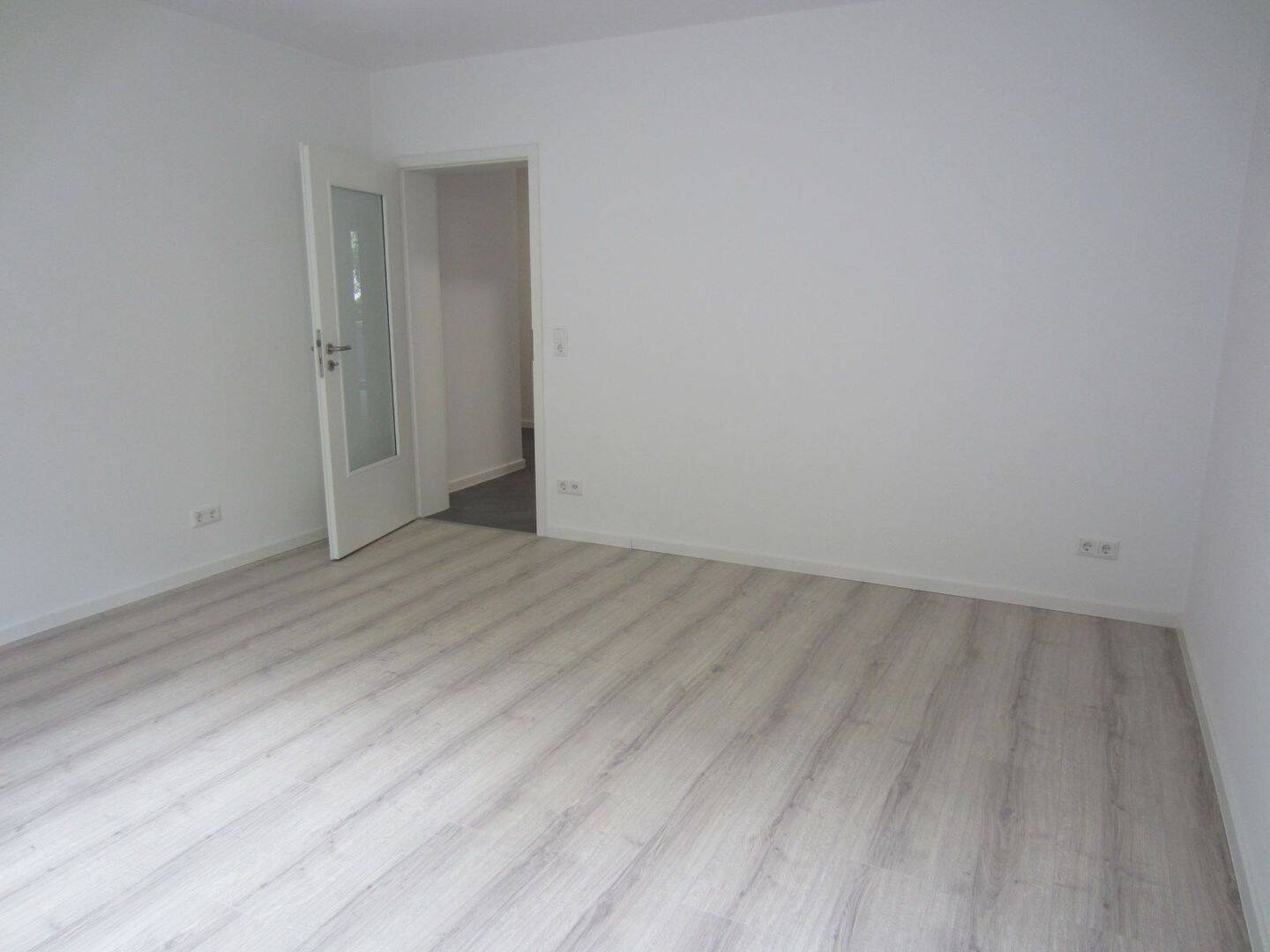 Obergiesing - 2-Zi.-Wohnung mit Balkon und separater Wohnküche – München – Vorschaubild 6