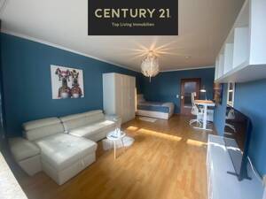 1-Zimmer-Wohnung | Biebrich | Bezugsfrei | Loggia | Küche | Aufzug
