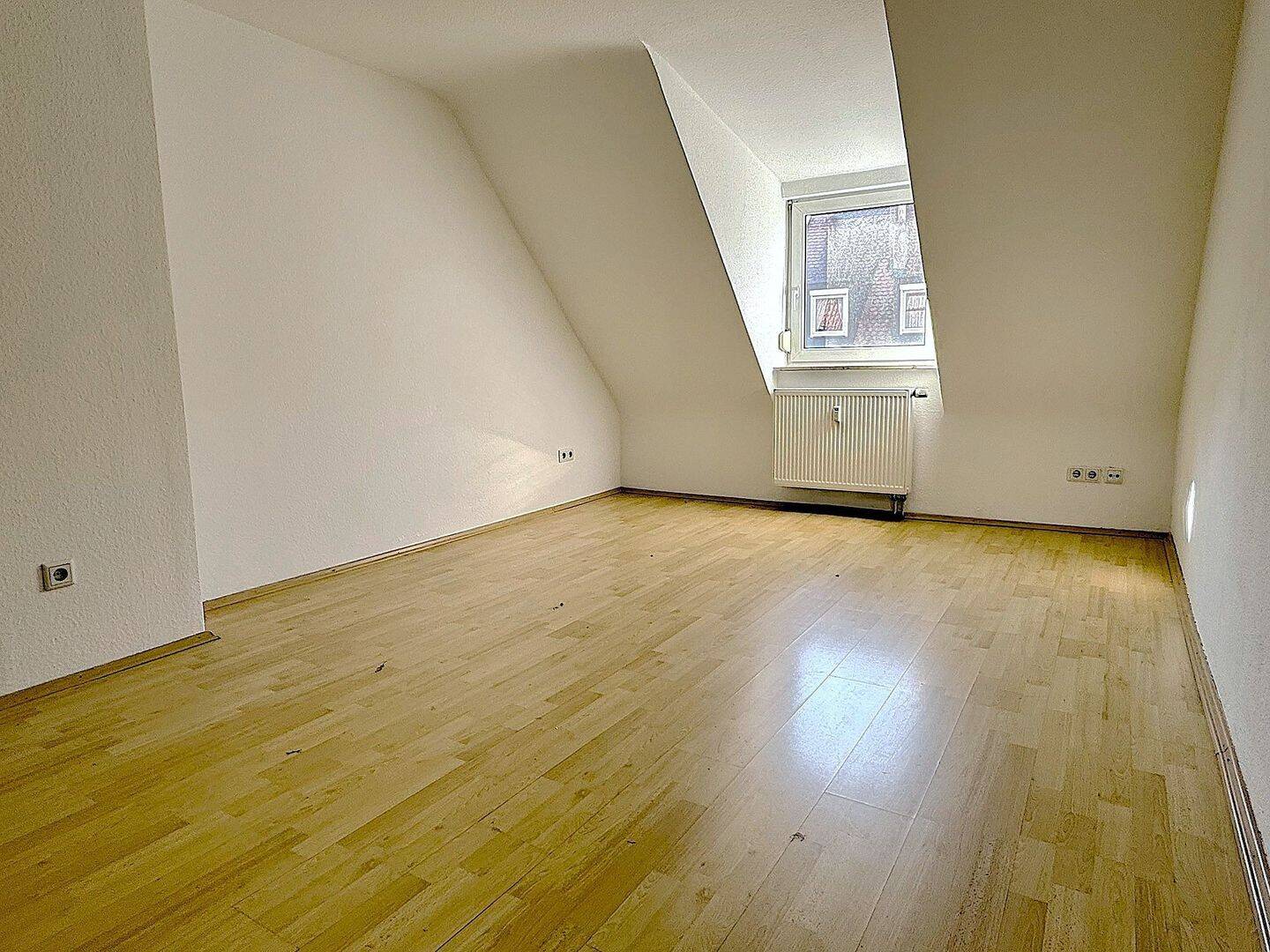 Lichtdurchflutetes Dachstudio am Rennweg – Nürnberg – Vorschaubild 8