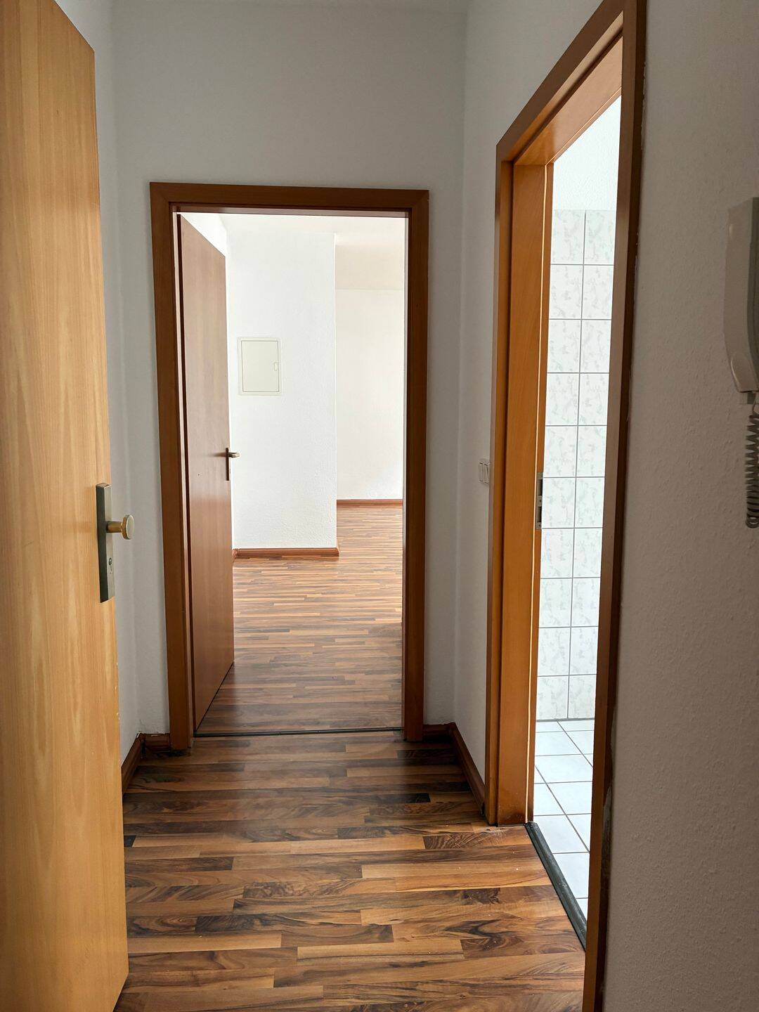 Frisch renovierte 1-Zimmer-Wohnung in Magdeburg-Sudenburg – Magdeburg – Vorschaubild 8