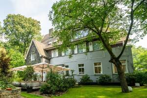 TOP sanierte Dachgeschosswohnung mit großem Garten in denkmalgeschützter Villa – 46047 Oberhausen – Vorschaubild 7
