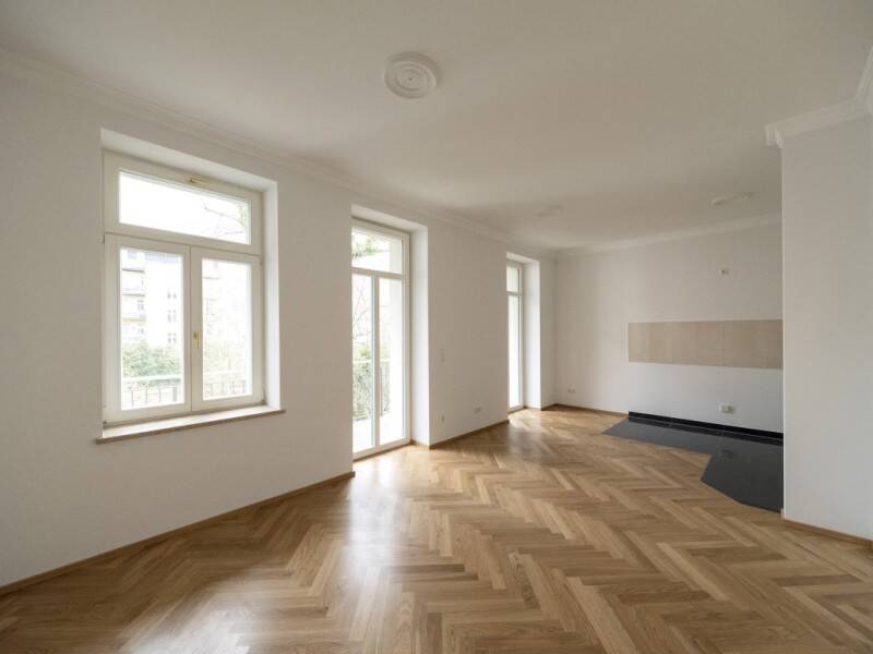Traumhafte Dachgeschoss-Maisonettenwohnung mit Fußboheizung, Balkon und Parkett ! – Chemnitz – Vorschaubild 4