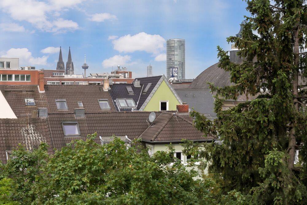 Domblick in Deutz - 3-Zimmer-Wohnung mit großem Sonnenbalkon nahe der Lanxess Arena! – Köln – Vorschaubild 4