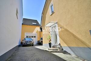 Einfamilienhaus mit Ausbaupotenzial, Möglichkeiten für ein Gewerbe & Wellnessgarten in Koblenz - Mosellage – 56073 Koblenz – Vorschaubild 2