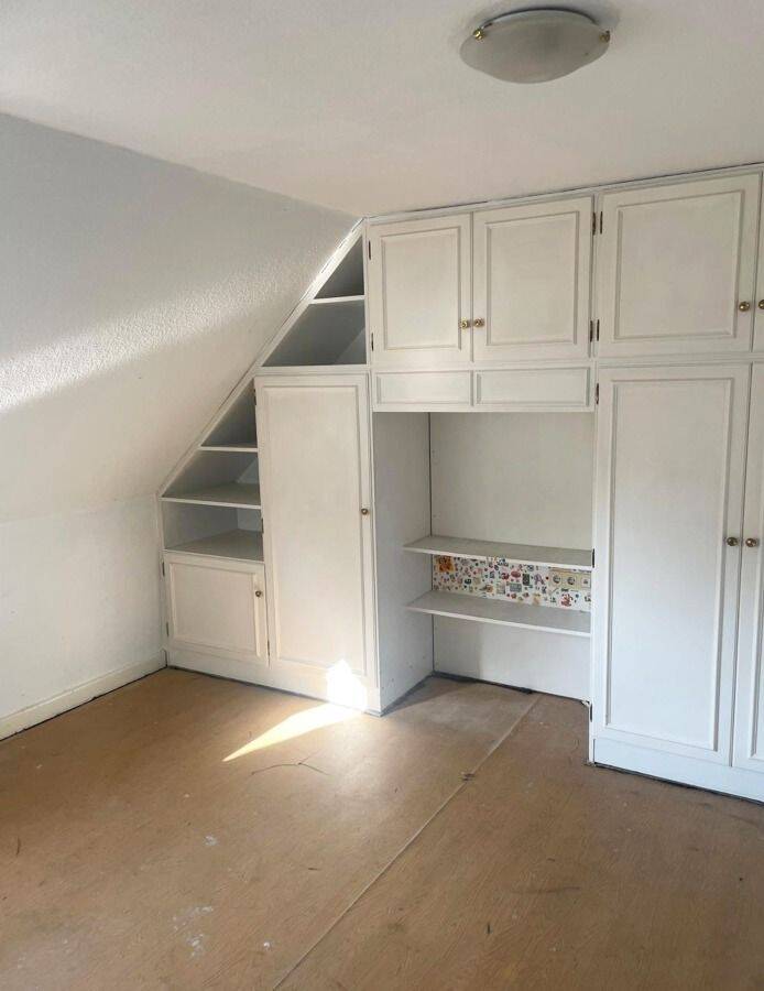 Chakteristisches Reihenmittelhaus mit individuellem Gestaltungspotenzial – Hannover – Vorschaubild 8