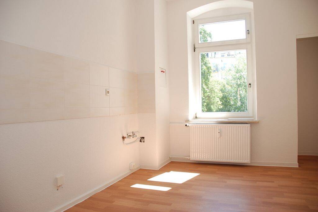 Großzügige 2-Raum-Wohnung mit Altbauflair – Chemnitz – Vorschaubild 3