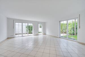 AIGNER - Sonnige Maisonettewohnug mit Garten in bester Lage von Waldtrudering! – 81827 München – Vorschaubild 2