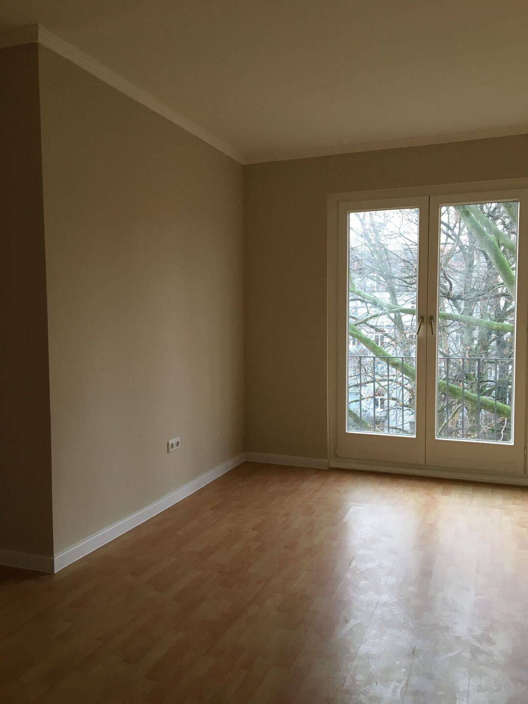Renoviertes Ein-Zimmer-Apartement mit Blick ins Grüne – Hamburg – Vorschaubild 7