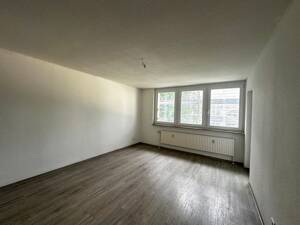 TOP renovierte Wohnung mit neuem Bad und Einbauküche ! – 44319 Dortmund – Vorschaubild 3