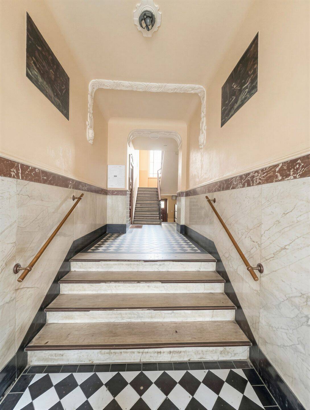 Vermietete 2-Zimmer Wohnung | Nahe Maybachufer | Sanierungsbedürftig | Balkon – Berlin – Vorschaubild 2