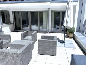 Moderne, bezugsfreie 2-Zi-Citywohnung mit großer Sonnenterrasse und Wellnessoase im Haus – 80469 München – Vorschaubild 2