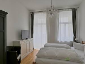 (EF1148_M) Dresden: Blasewitz, möbliertes Hochparterre-Apartment mit Wohnküche und Balkon, PKW-Stellplatz – 1277 Dresden – Vorschaubild 3