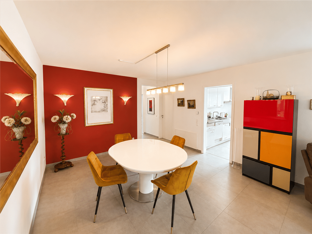 Lichtdurchflutete Erdgeschosswohnung mit großer Terrasse in begehrter Wohnlage – Kassel – Vorschaubild 4